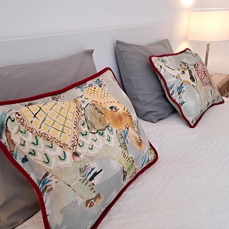 Apartamentos Almirante Hoyos 塞维利亚 外观 照片